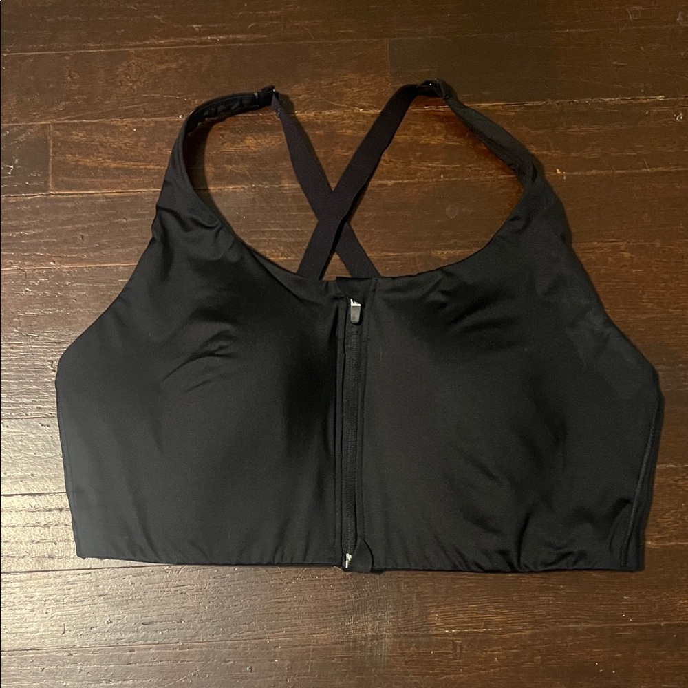 Like New ✨ Black Women's Sports Bra XXXL